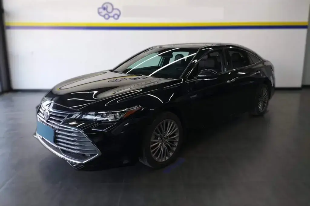 2019 Toyota Avalon 2.5L 178HP L4 E-CVT Hybrid