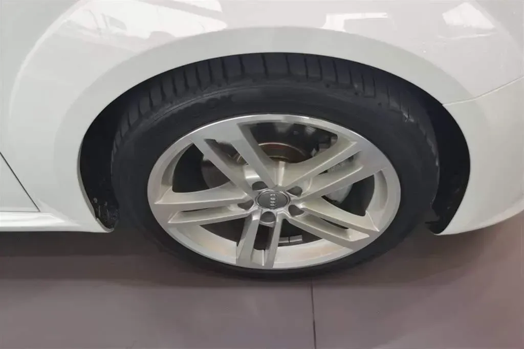 2015 Audi TT 2.0T 230HP L4 6DCT,autocango,china used car exporter,china ev exporter,chinese used car exporter,chinese used ev exporter