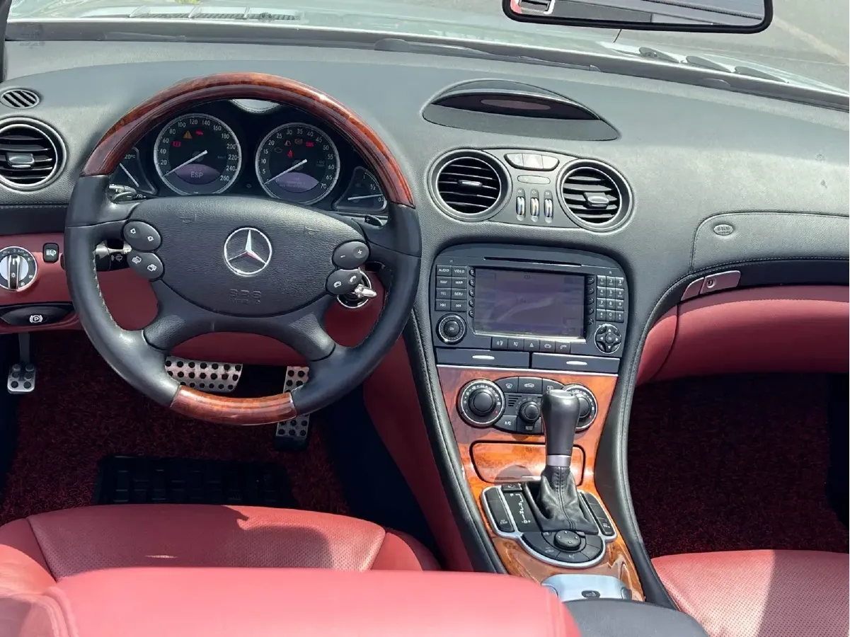 2004 Mercedes-Benz SL Class 3.5L 272HP V6 7AT,autocango,china used car exporter,china ev exporter,chinese used car exporter,chinese used ev exporter