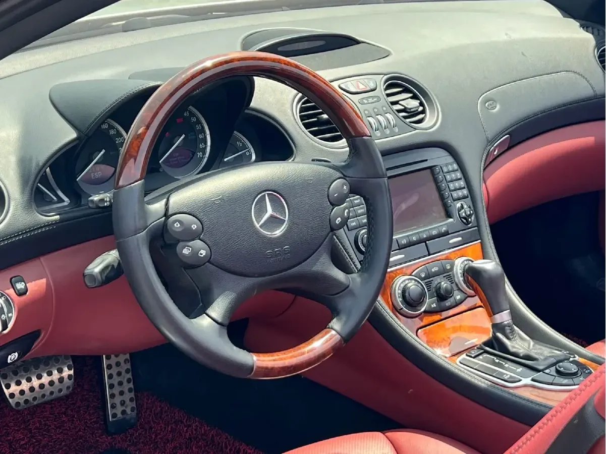 2004 Mercedes-Benz SL Class 3.5L 272HP V6 7AT,autocango,china used car exporter,china ev exporter,chinese used car exporter,chinese used ev exporter