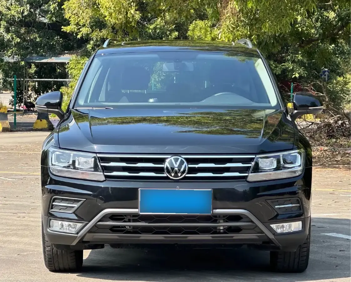 2021 Volkswagen Tiguan L 2.0T 186HP L4 7DCT