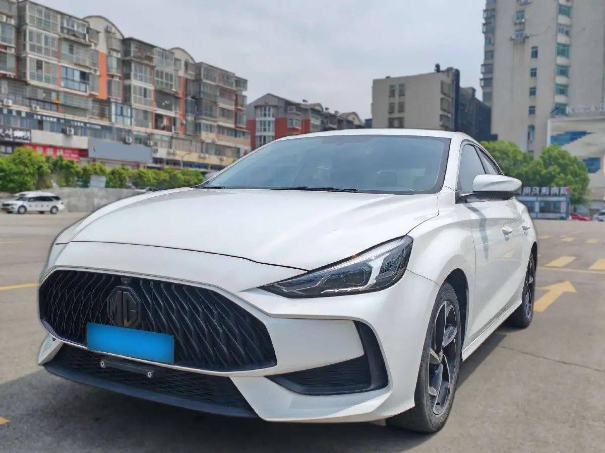 2023 MG 5 1.5L 129HP L4 CVT