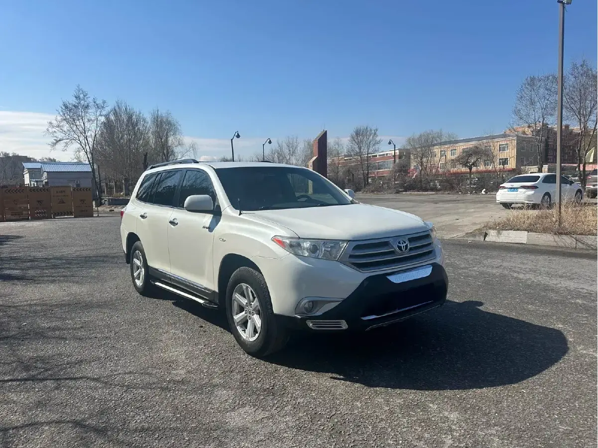 2012 Toyota Highlander 2.7L 188HP L4 6AT