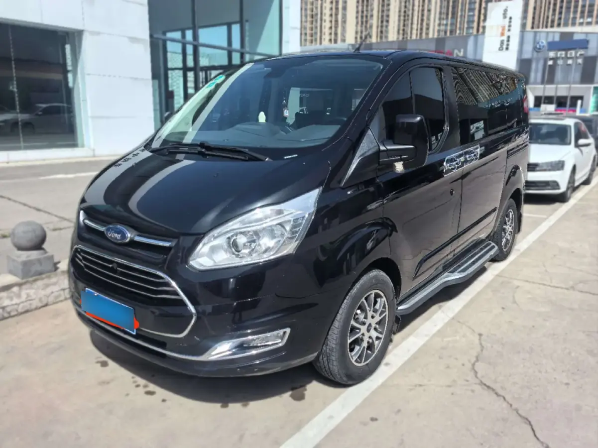 2017 Ford Tourneo 2.0T 203HP L4 6AT