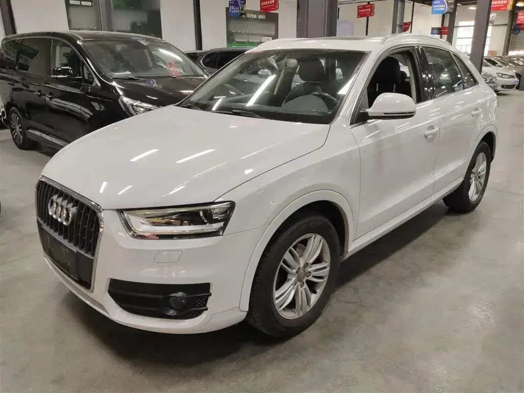 2013 Audi Q3 2.0T 170HP L4 7DCT