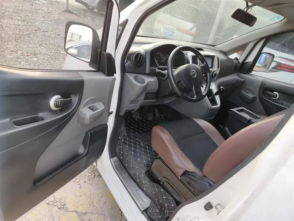 2013 Nissan NV200 1.6L 113HP L4 5MT,autocango,china used car exporter,china ev exporter,chinese used car exporter,chinese used ev exporter