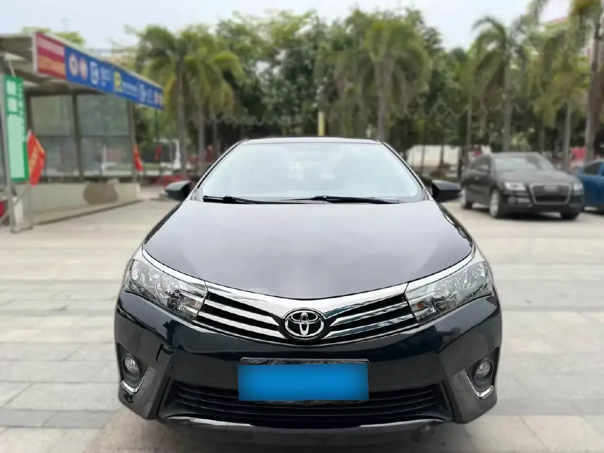 2017 Toyota Corolla 1.6L 122HP L4 CVT