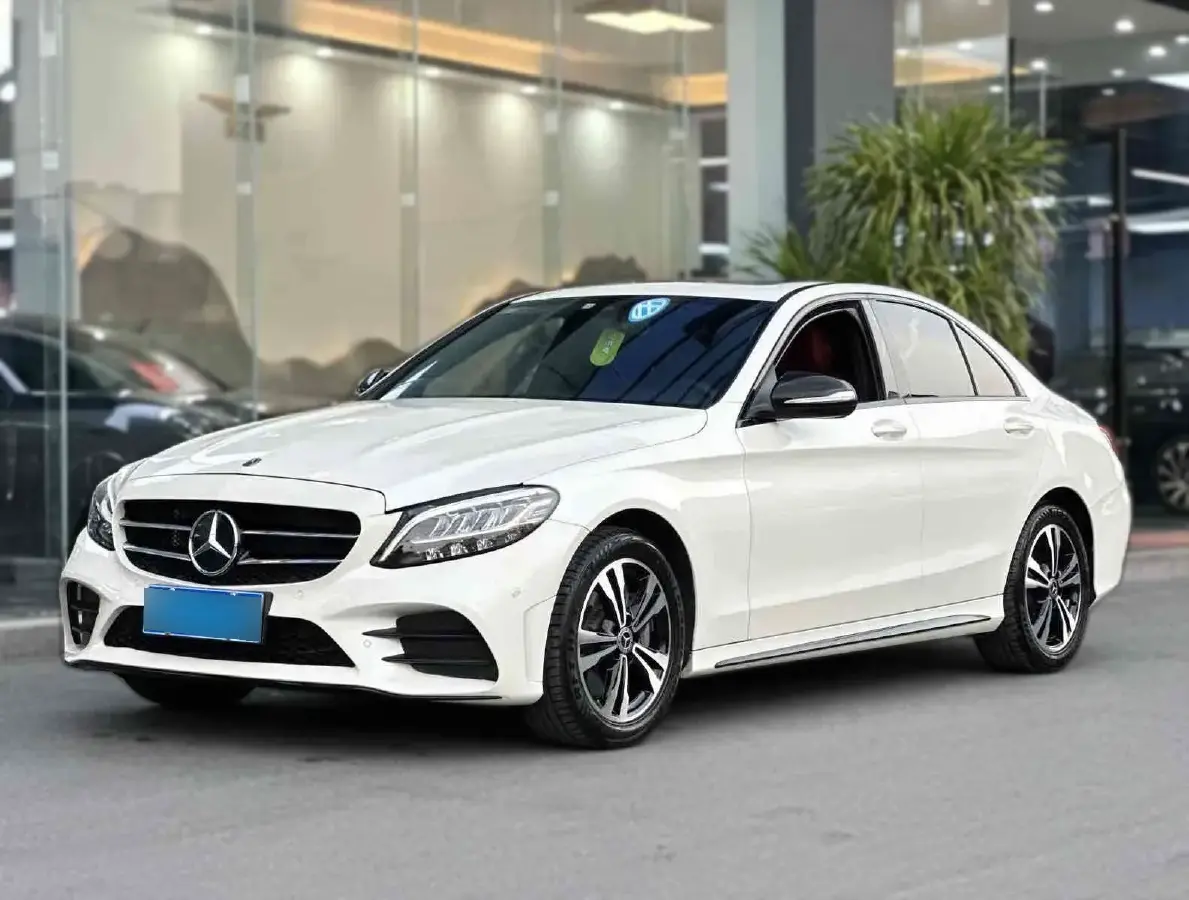 2019 Mercedes-Benz C Class 1.5T 184HP L4 9AT
