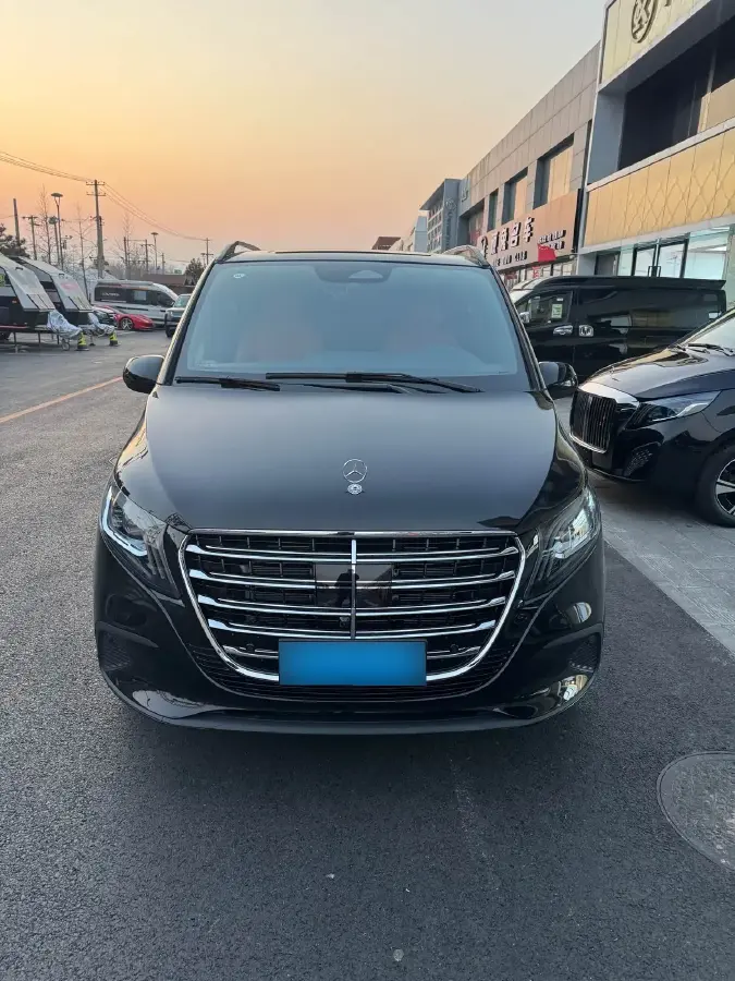 2024 Mercedes-Benz Vito 2.0T 231HP L4 9AT