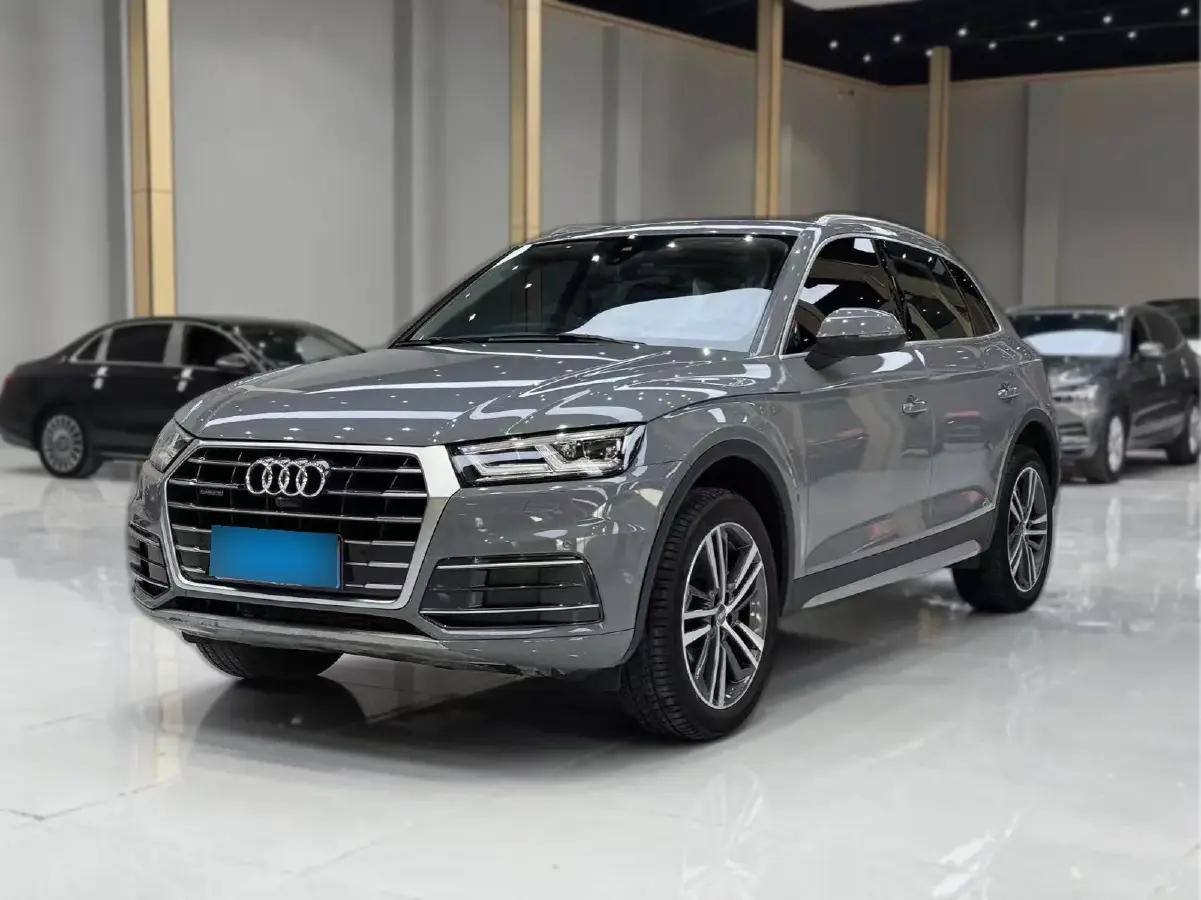 2020 Audi Q5L 2.0T 252HP L4 7DCT