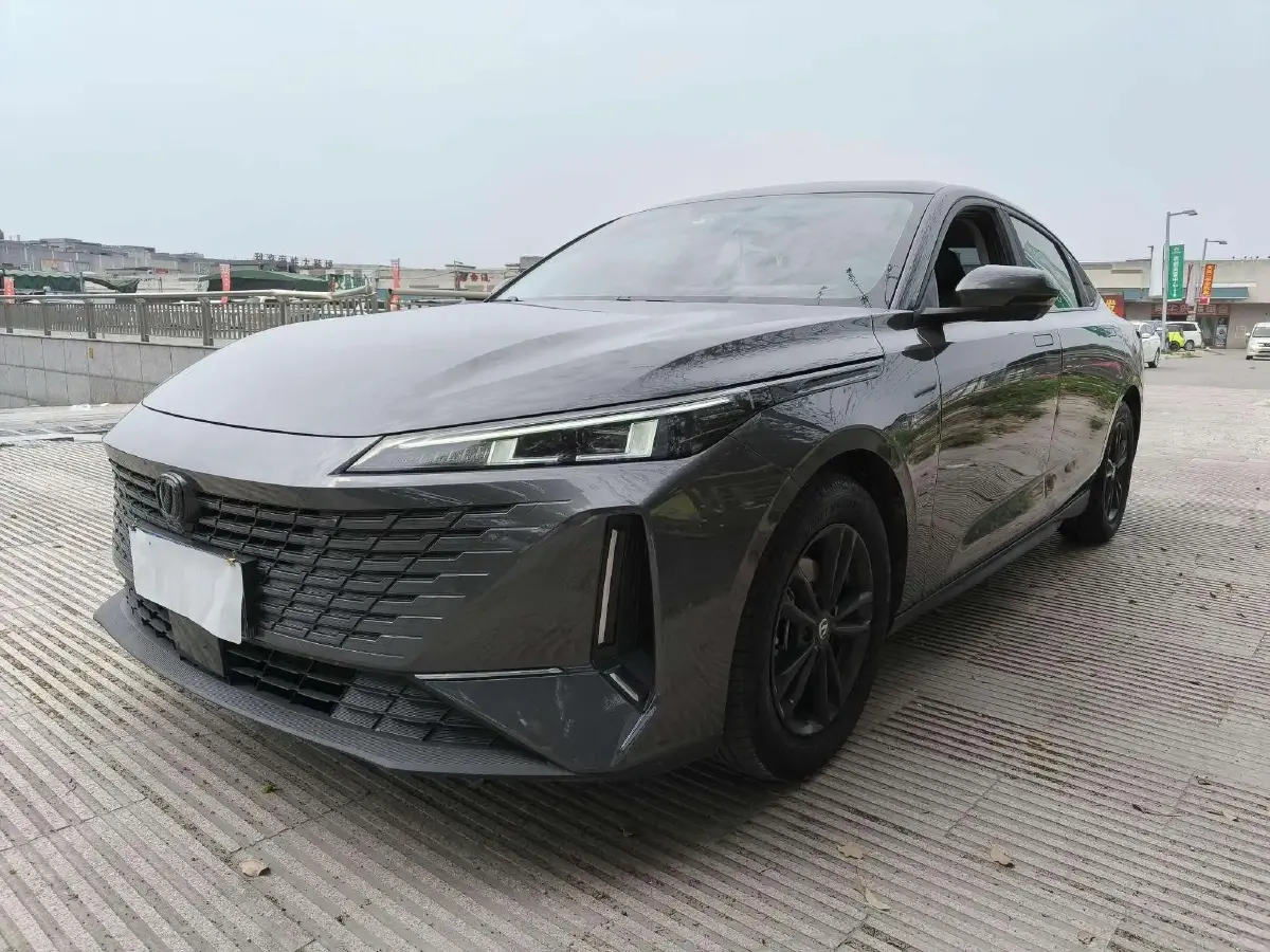 2023 ChangAn Lamore 1.5T 170HP L4 7DCT