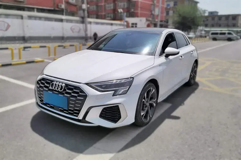 2022 Audi A3 1.4T 150HP L4 7DCT