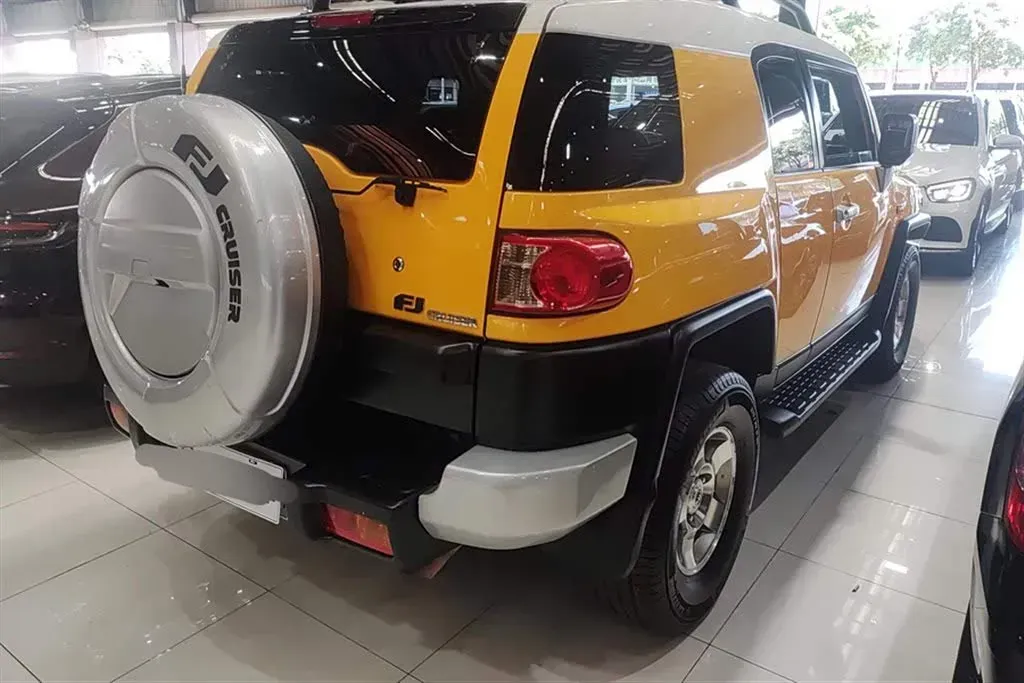 2007 Toyota FJ Cruiser 4.0L 244HP V6 5AT,autocango,china used car exporter,china ev exporter,chinese used car exporter,chinese used ev exporter
