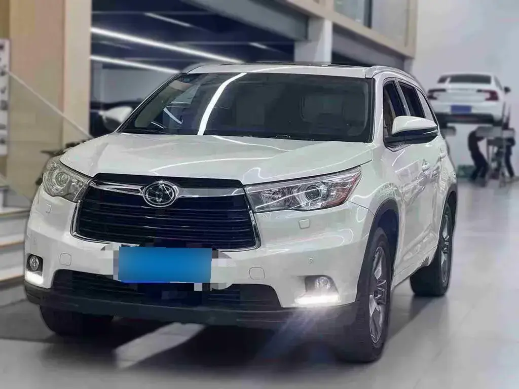 2015 Toyota Highlander 3.5L 273HP V6 6AT