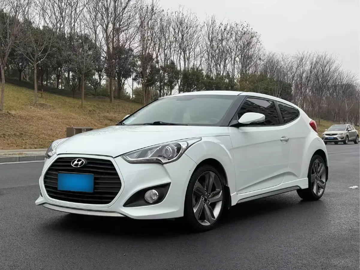 2012 Hyundai Veloster 1.6T 204HP L4 6AT