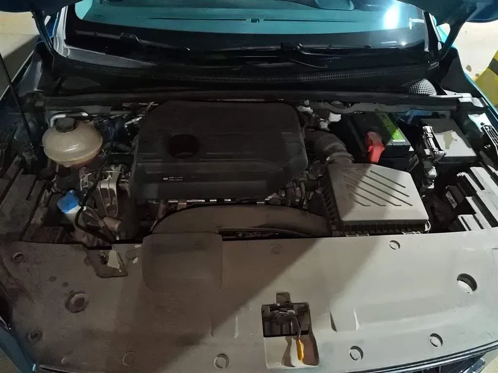 2021 Geely Emgrand S 1.4T 141HP L4 CVT,autocango,china used car exporter,china ev exporter,chinese used car exporter,chinese used ev exporter