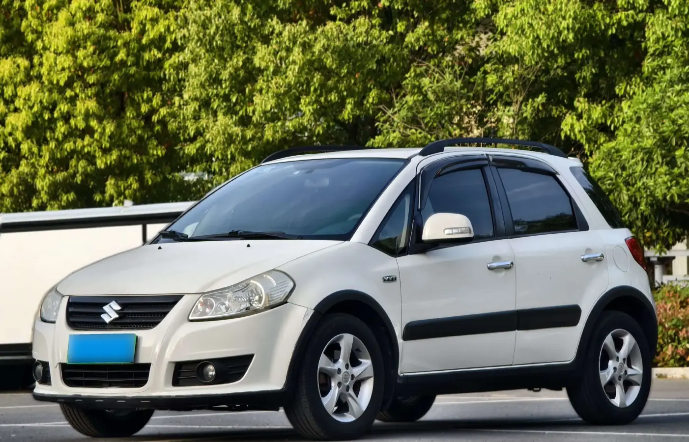 2011 Suzuki SX4 1.6L 109HP L4 4AT