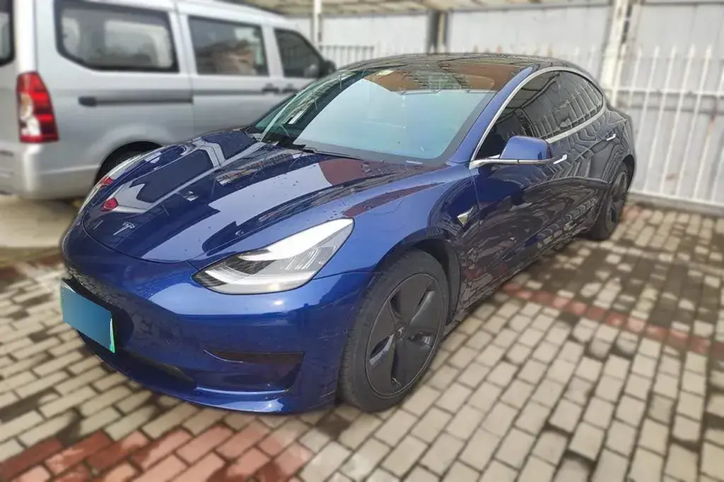 2020 Tesla Model 3 BEV 52KWH