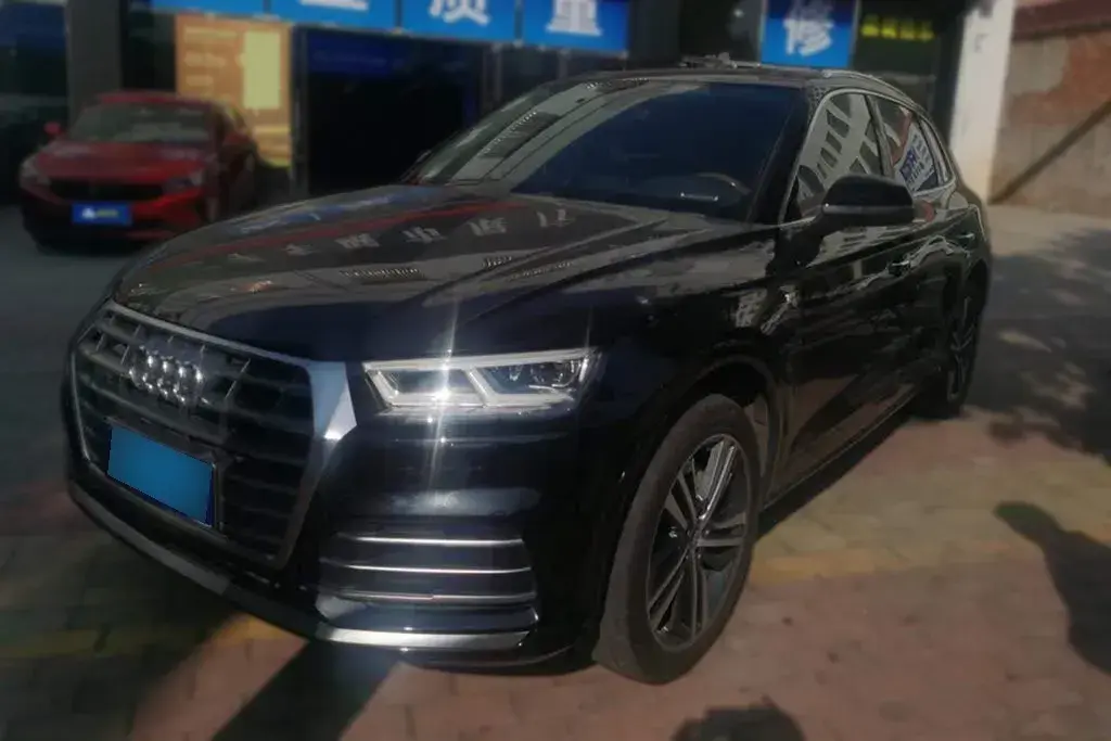 2020 Audi Q5L 2.0T 190HP L4 7DCT