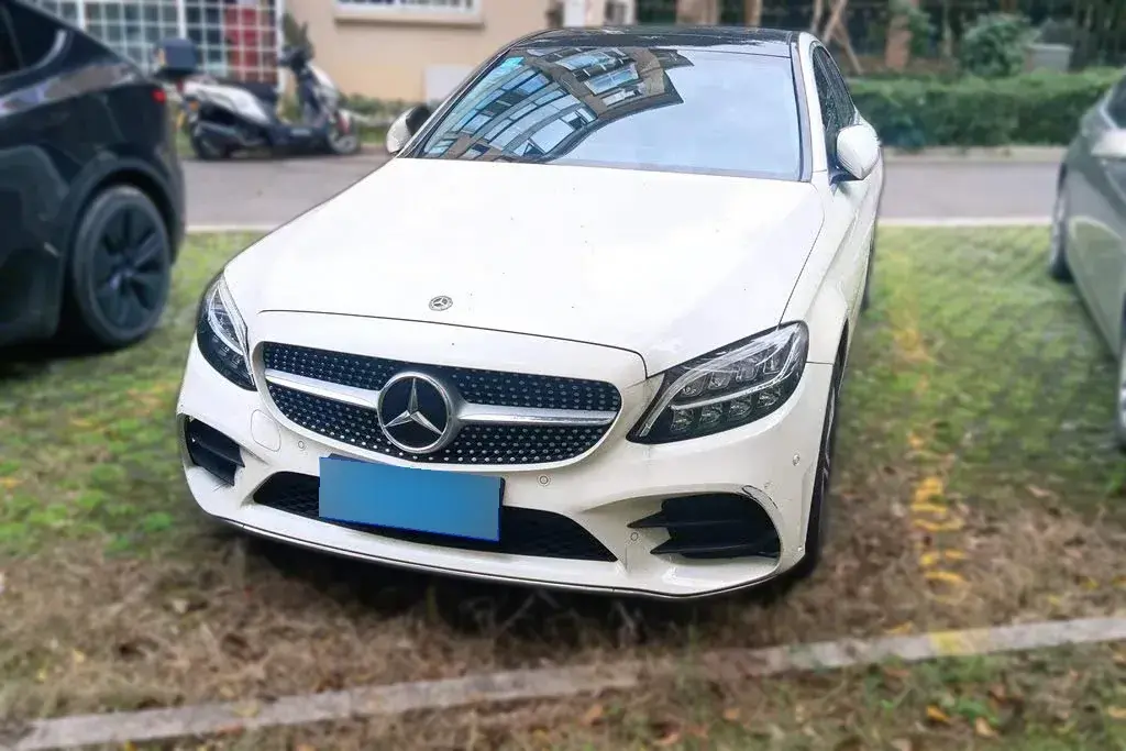 2019 Mercedes-Benz C Class 1.5T 184HP L4 9AT