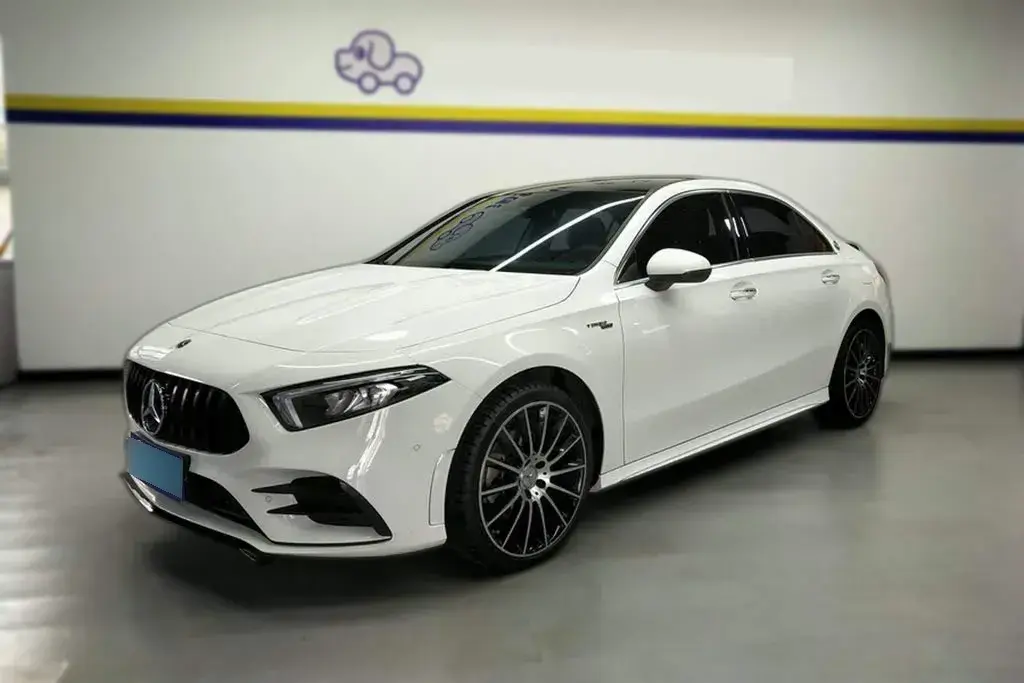 2022 Mercedes-Benz A Class 1.3T 163HP L4 7DCT