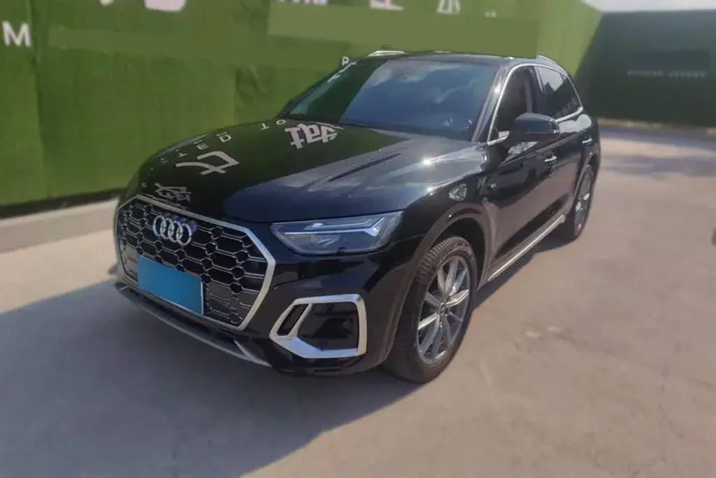 2021 Audi Q5L 2.0T 190HP L4 7DCT