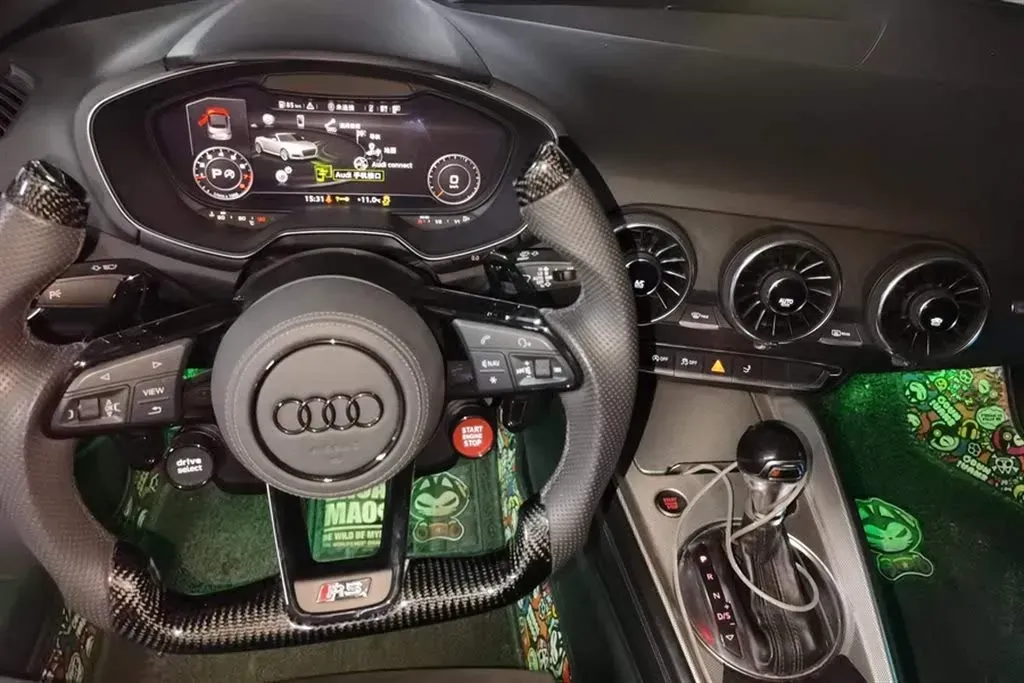 2015 Audi TT 2.0T 230HP L4 6DCT,autocango,china used car exporter,china ev exporter,chinese used car exporter,chinese used ev exporter