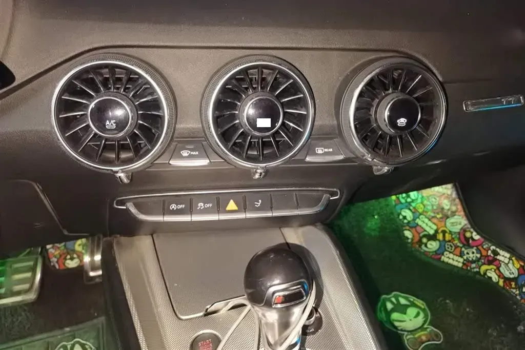 2015 Audi TT 2.0T 230HP L4 6DCT,autocango,china used car exporter,china ev exporter,chinese used car exporter,chinese used ev exporter