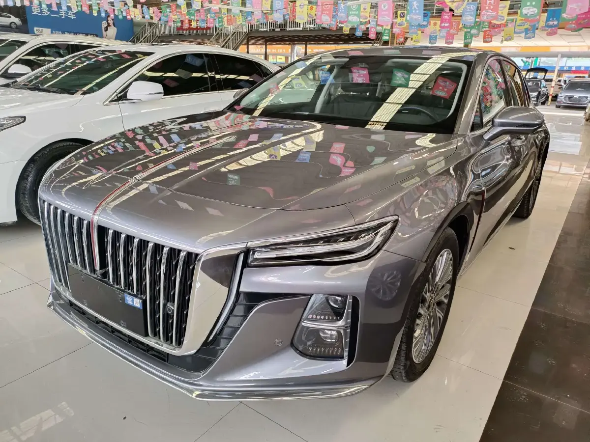 2023 HongQi H5 2.0T 224HP L4 8AT