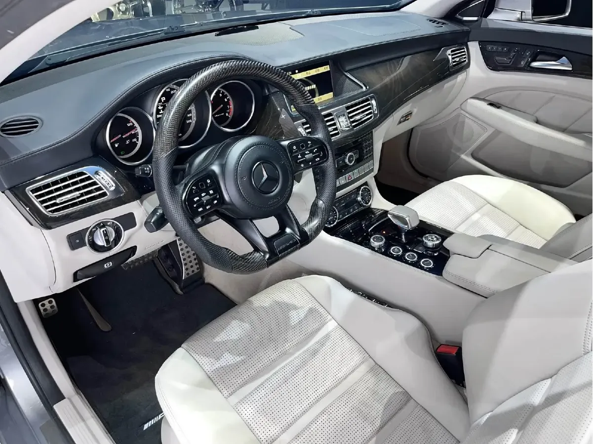 2012 Mercedes-Benz CLS AMG 5.5T 525HP V8 7AT,autocango,china used car exporter,china ev exporter,chinese used car exporter,chinese used ev exporter