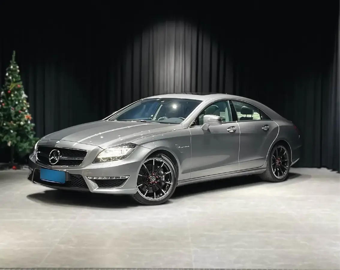 2012 Mercedes-Benz CLS AMG 5.5T 525HP V8 7AT