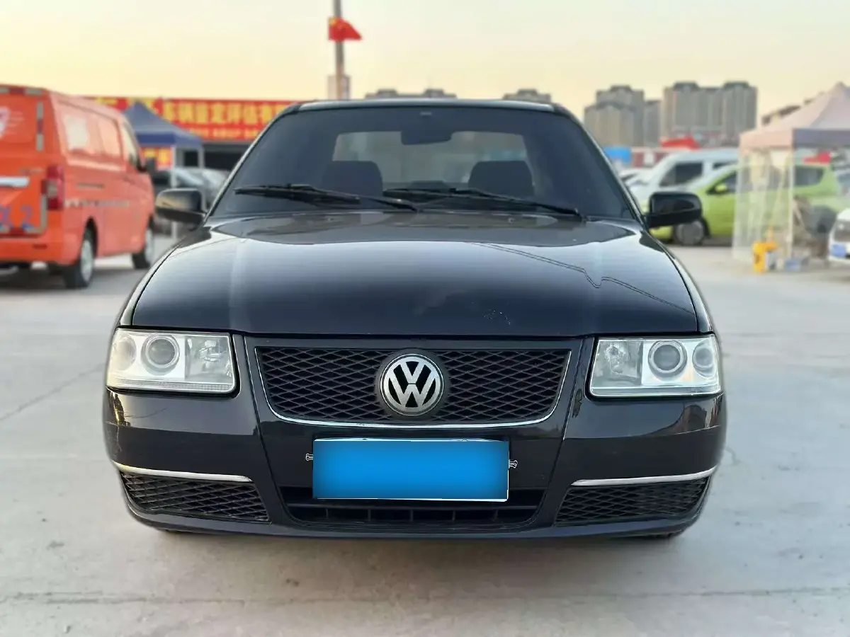 2004 Volkswagen Santana Vista 1.8L 101HP L4 5MT