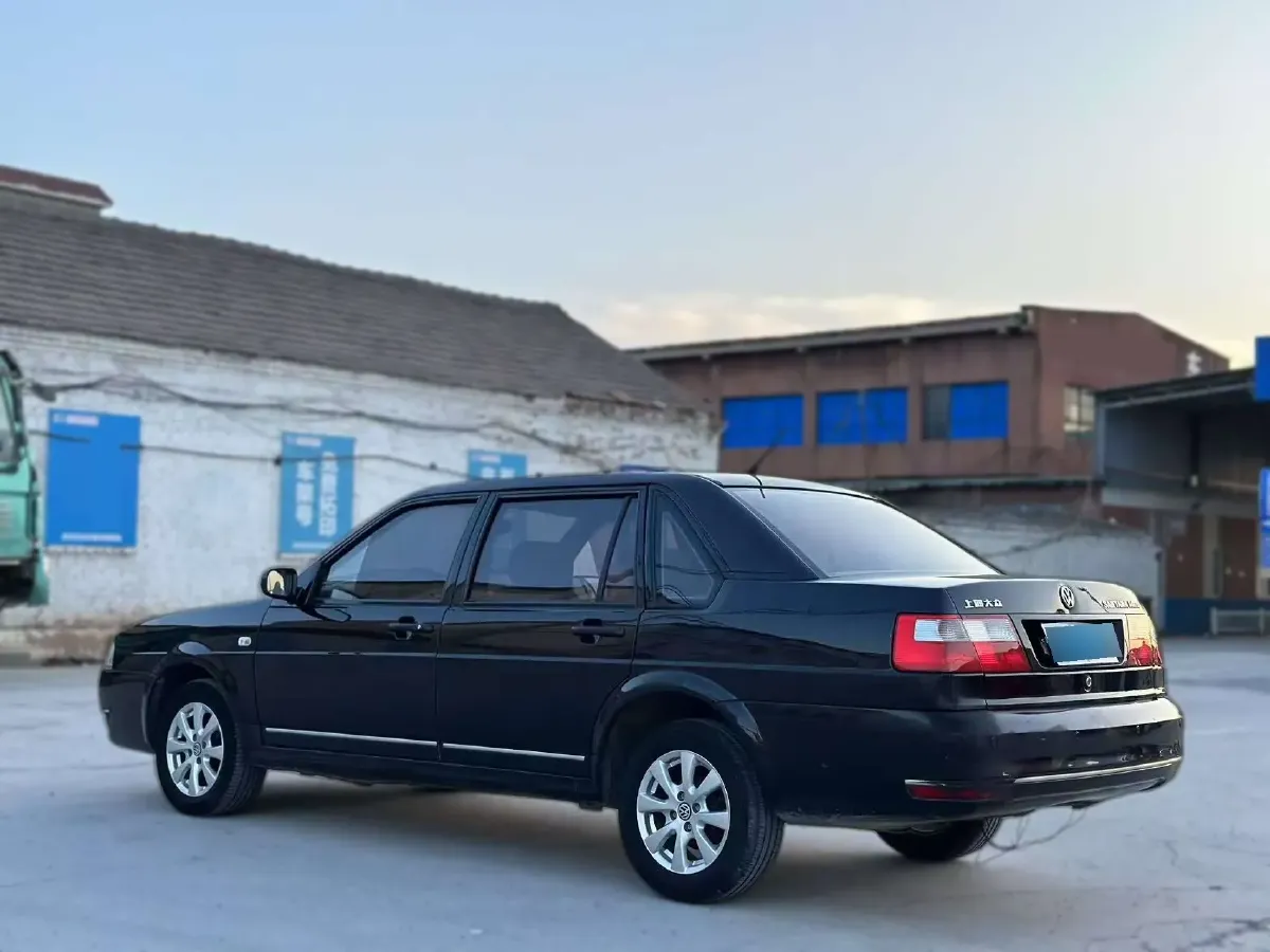 2004 Volkswagen Santana Vista 1.8L 101HP L4 5MT,autocango,china used car exporter,china ev exporter,chinese used car exporter,chinese used ev exporter
