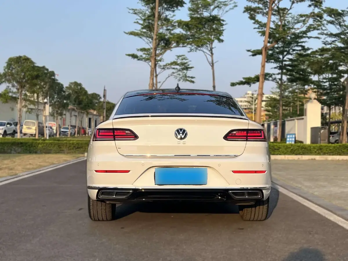 Used 2023 Volkswagen CC for Export from China ACU5541940