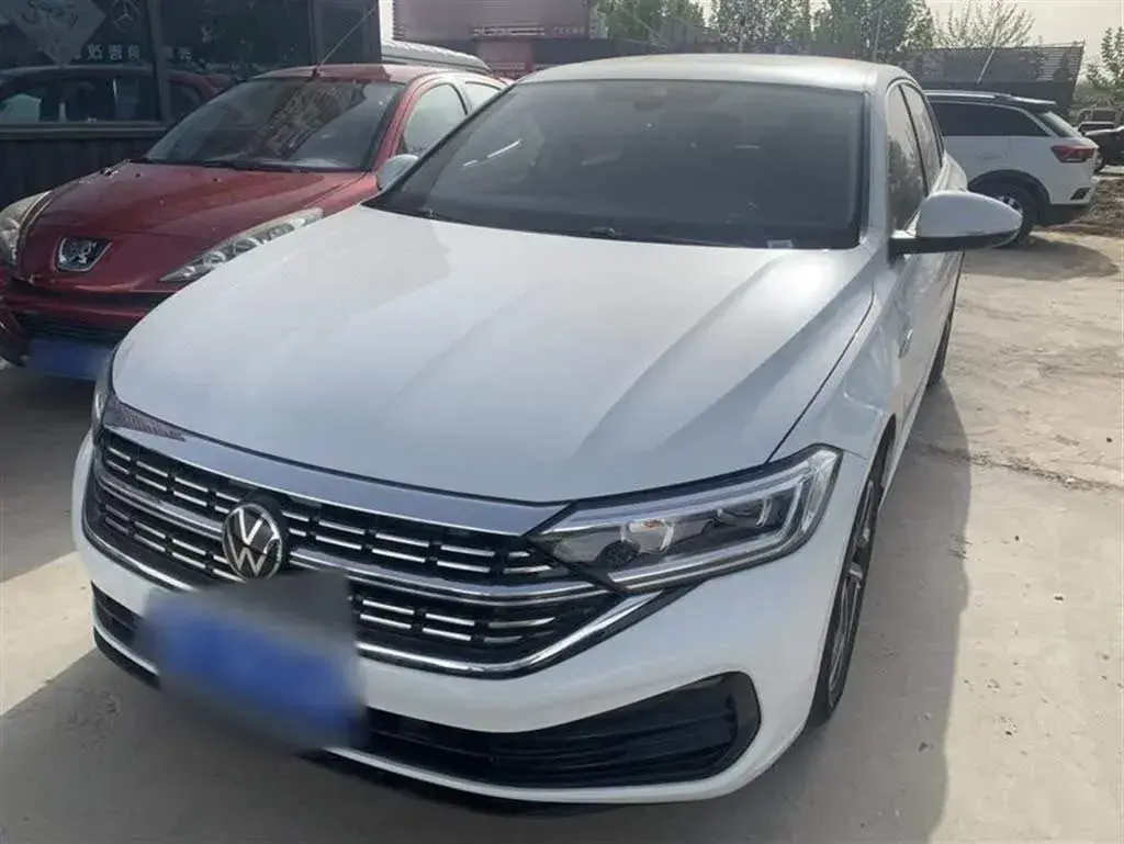 2023 Volkswagen Sagitar 1.5T 160HP L4 7DCT