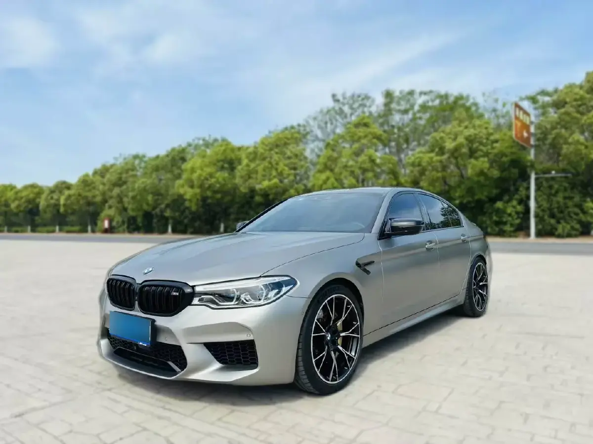 2019 BMW M5 4.4T 625HP V8 8AT