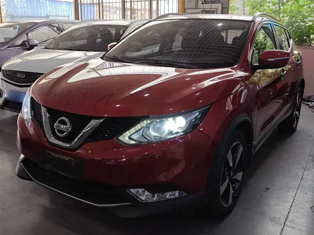2017 Nissan Qashqai 2.0L 150HP L4 CVT