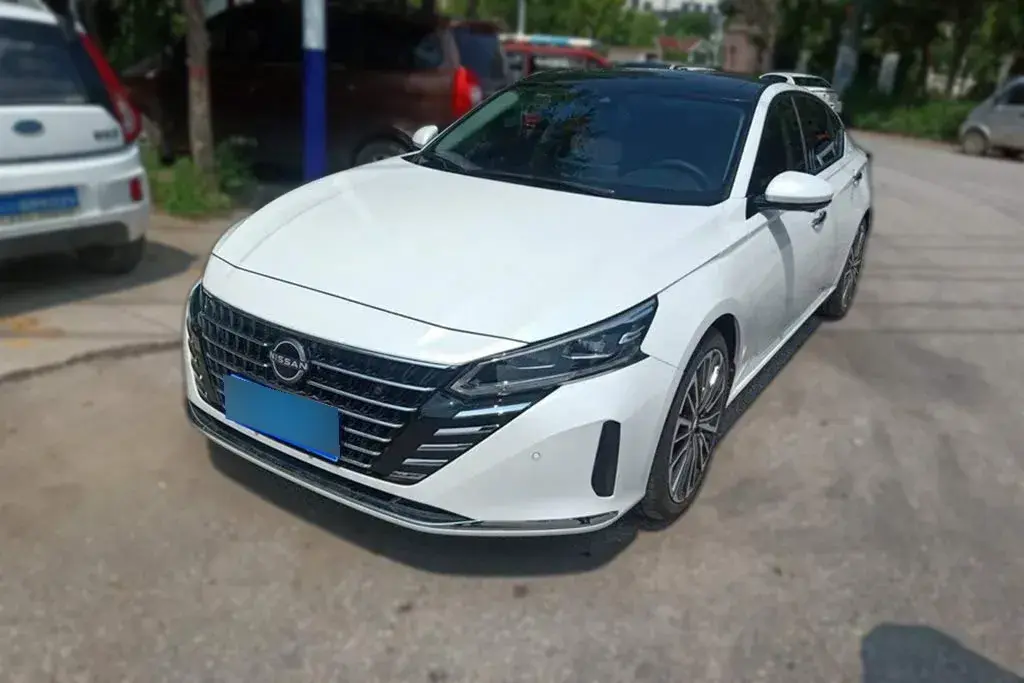 2022 Nissan Teana 2.0T 243HP L4 CVT