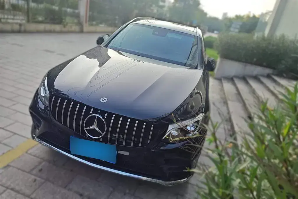 2017 Mercedes-Benz GLC Class 2.0T 245HP L4 9AT