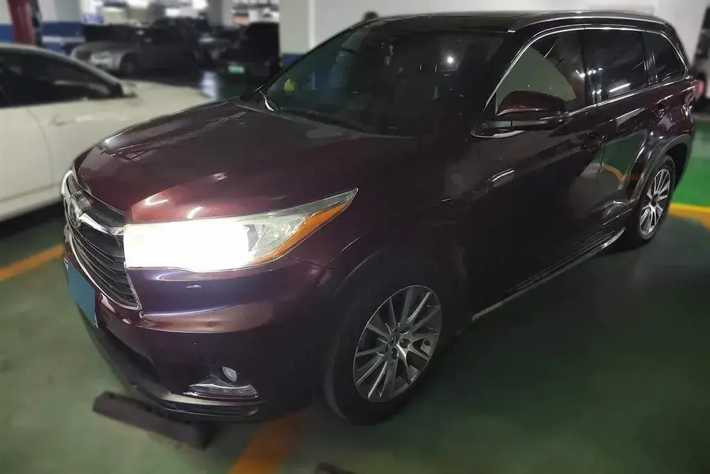 2015 Toyota Highlander 3.5L 273HP V6 6AT