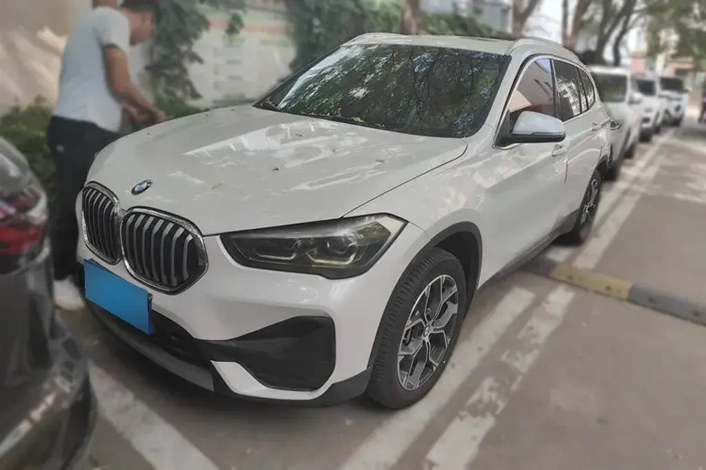 2021 BMW X1 2.0T 192HP L4 7DCT