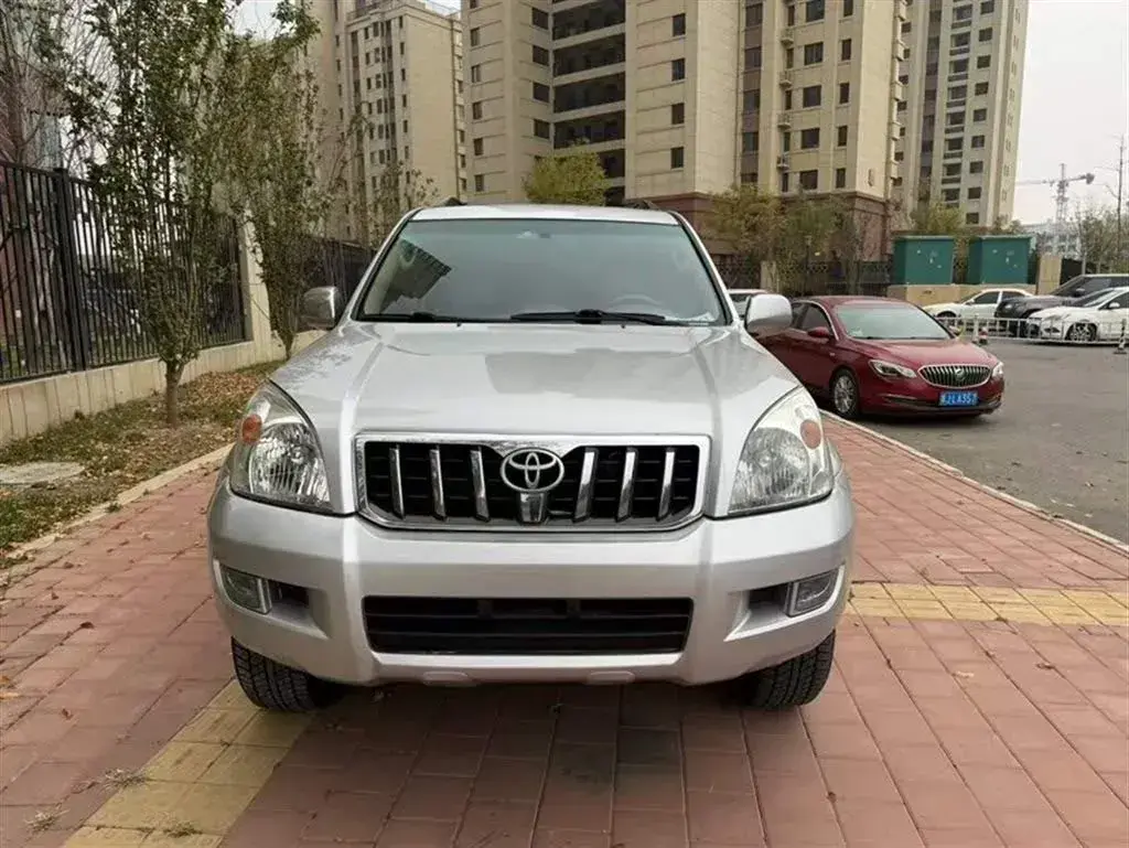 2006 Toyota Land Cruiser Prado 4.0L 243HP V6 5AT