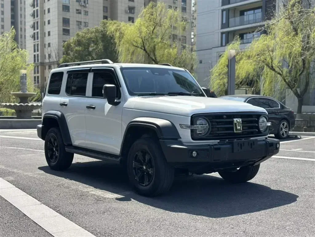 2023 Tank 300 2.0T 227HP L4 8AT,autocango,china used car exporter,china ev exporter,chinese used car exporter,chinese used ev exporter