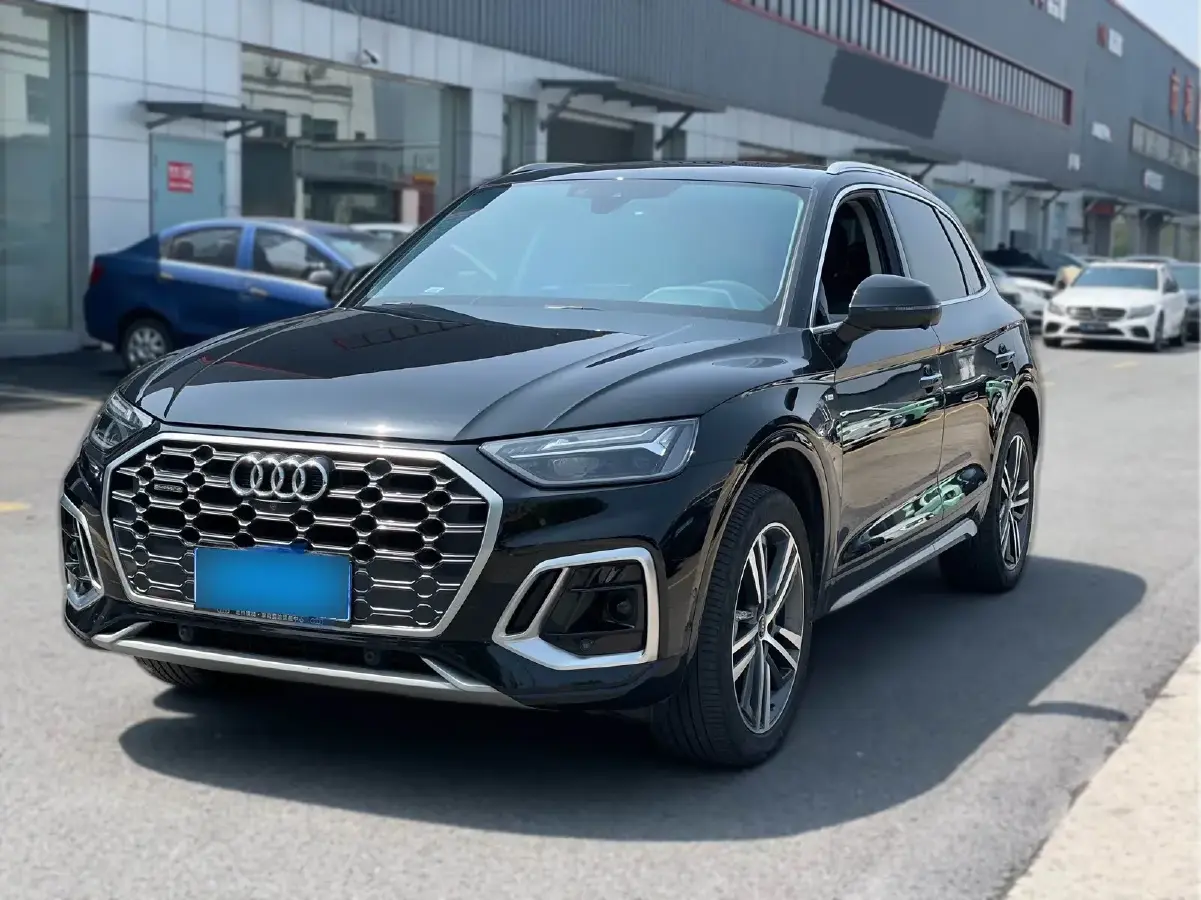 2024 Audi Q5L 2.0T 190HP L4 7DCT