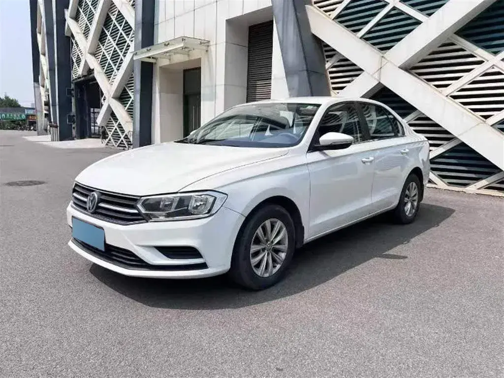 2018 Volkswagen Bora 1.5L 110HP L4 6AT