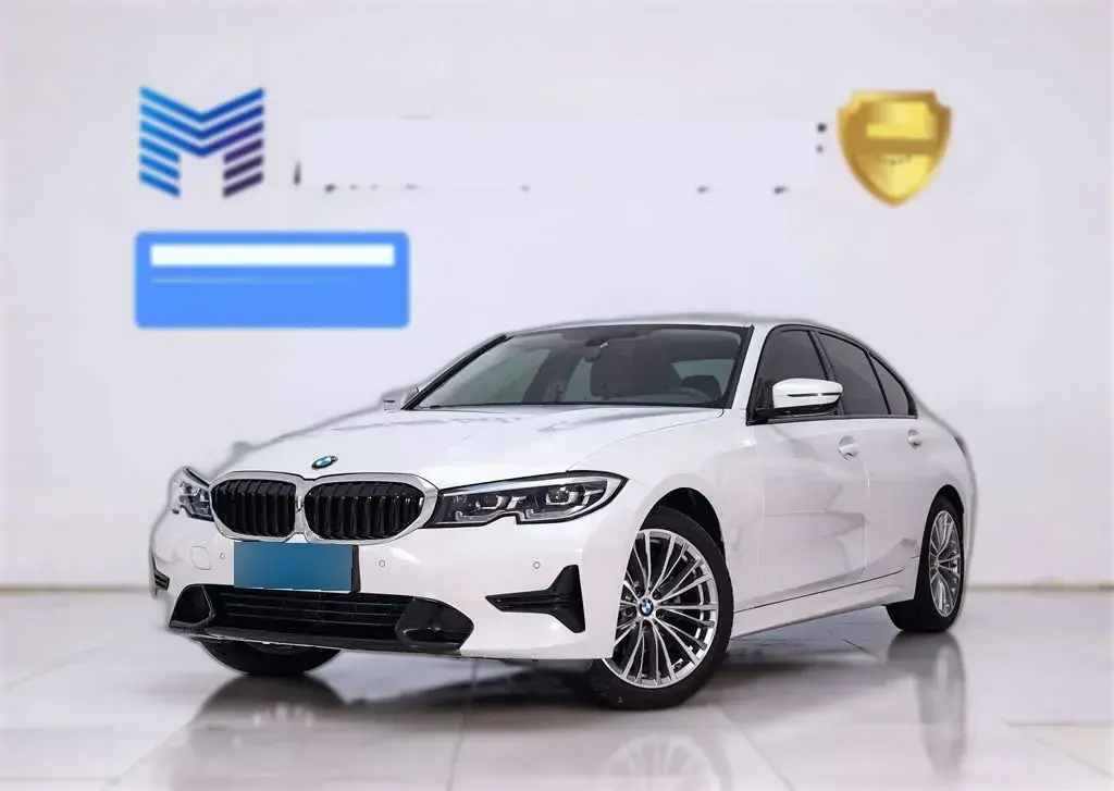 2022 BMW 3 Series 2.0T 156HP L4 8AT