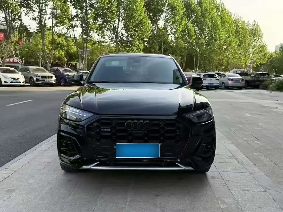 2022 Audi Q5L 2.0T 252HP L4 7DCT