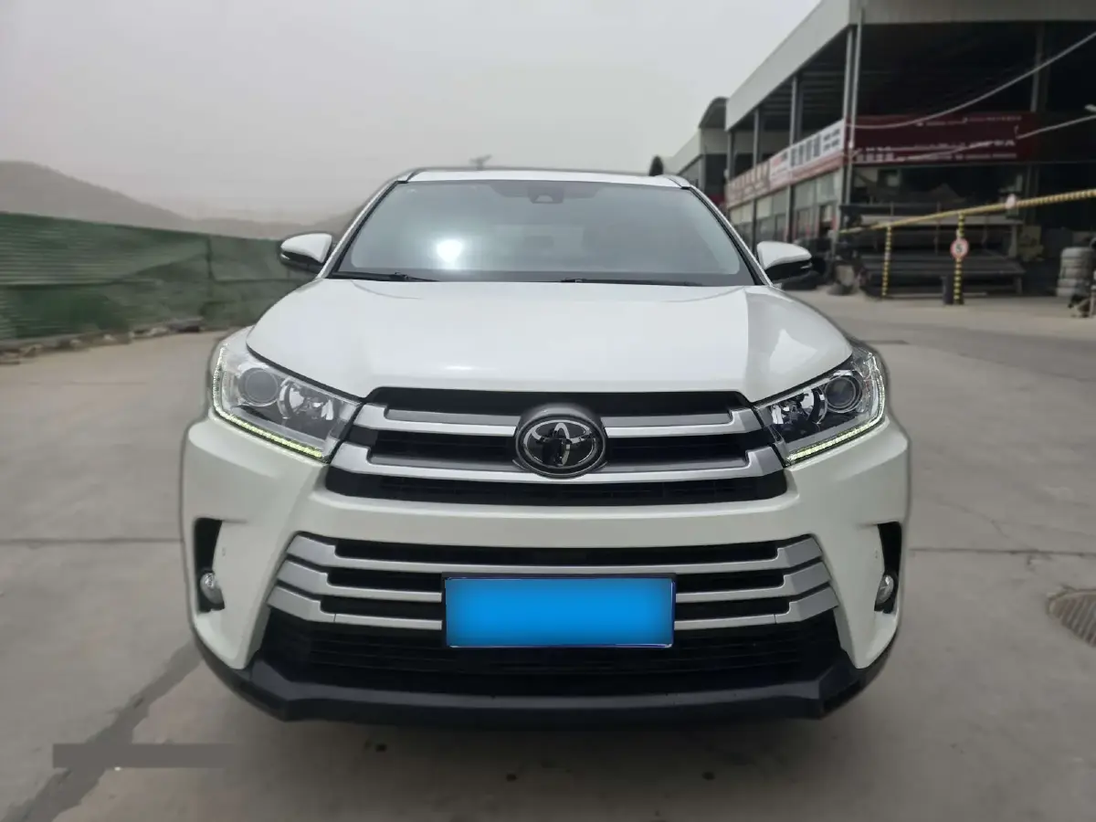 2018 Toyota Highlander 2.0T 220HP L4 6AT