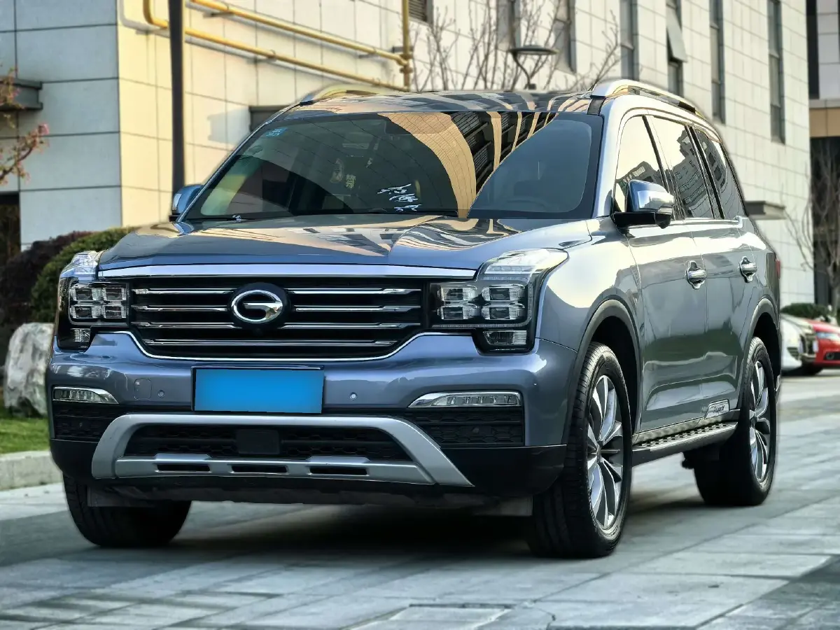 2017 GAC Trumpchi GS8 2.0T 201HP L4 6AT