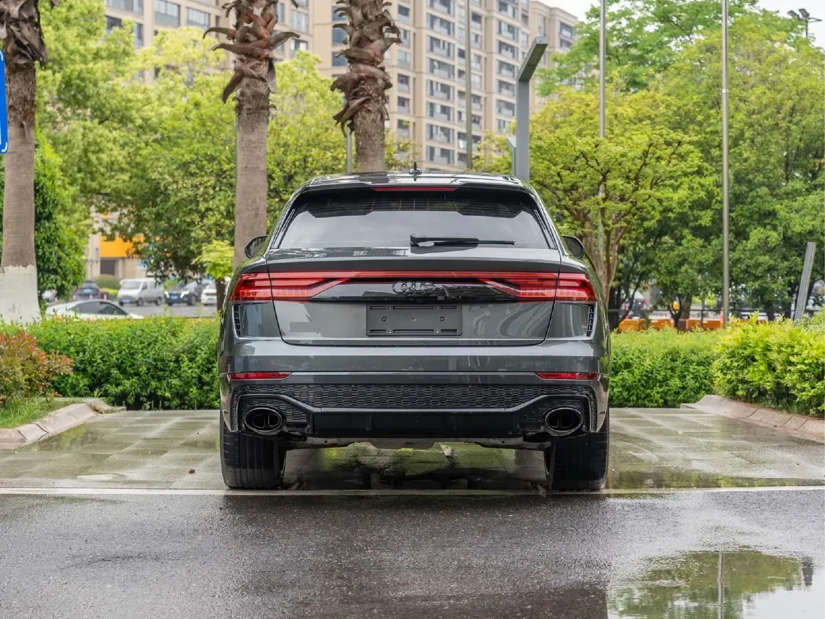 2021 Audi RS Q8 4.0T 600HP V8 8AT,autocango,china used car exporter,china ev exporter,chinese used car exporter,chinese used ev exporter